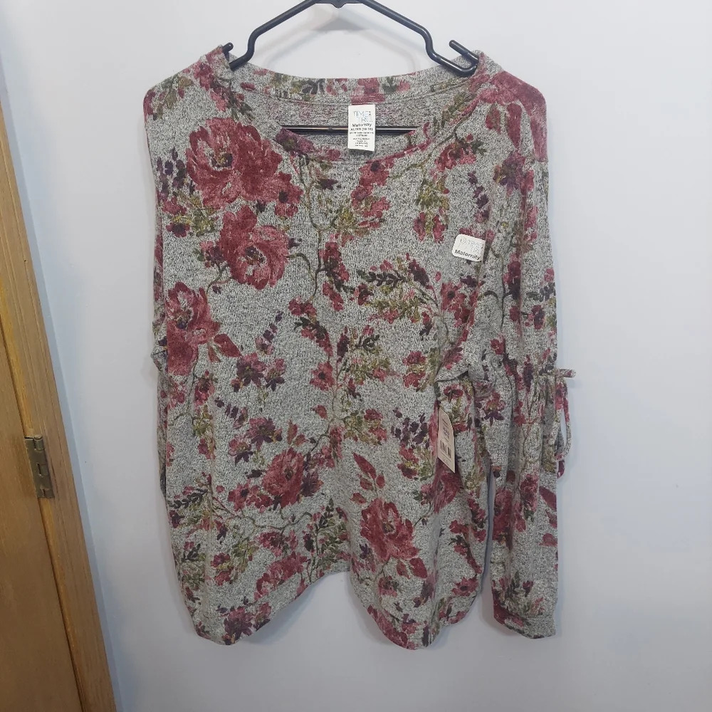 Time and Tru maternity shirt xl new pregnancy top floral long sleeve sweater